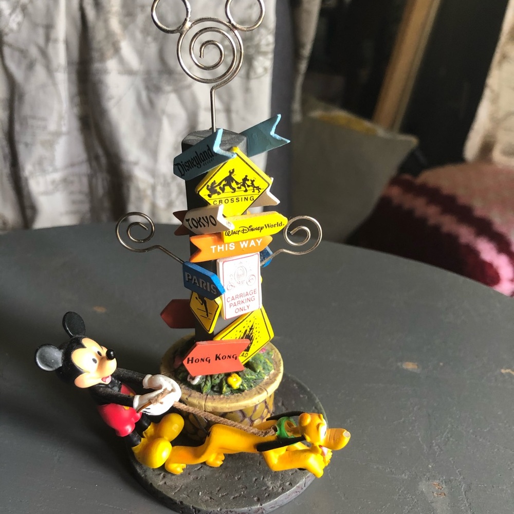 Disney picture statue
